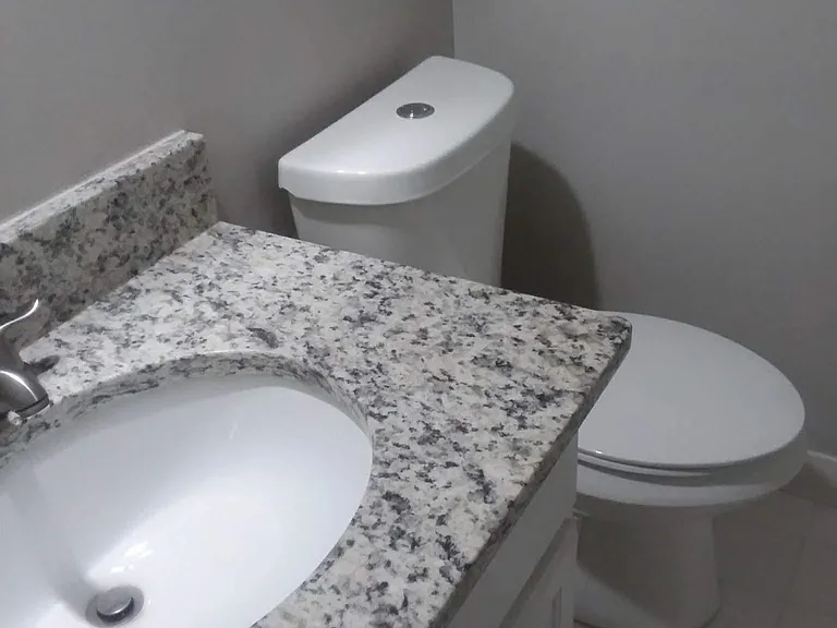 4111 Pine Heights Dr NE — Photo 15