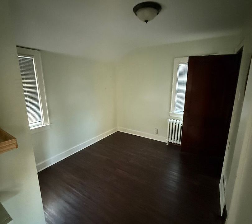 1st image of 18 Fairfield Ave