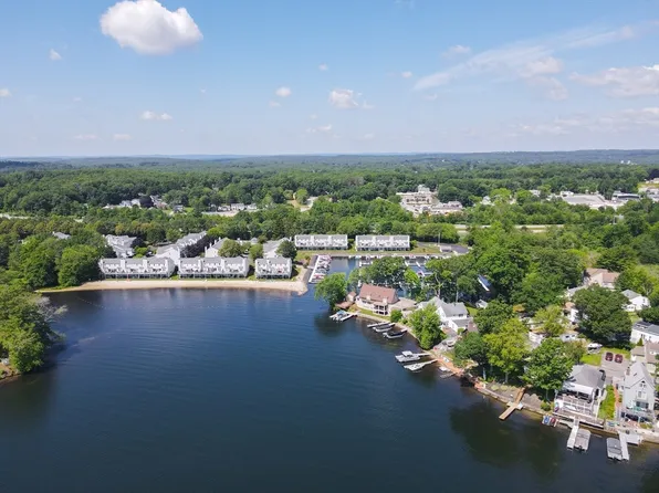 703 Treasure Island Rd Unit 703, Webster, MA 01570
