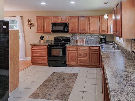 Large Kitchen