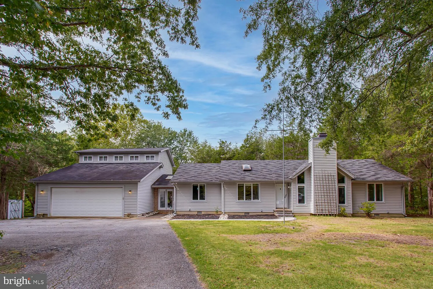 9405 James Ct photo 1