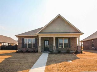 17400 Chinaberry Rd NE, Athens, AL 35613