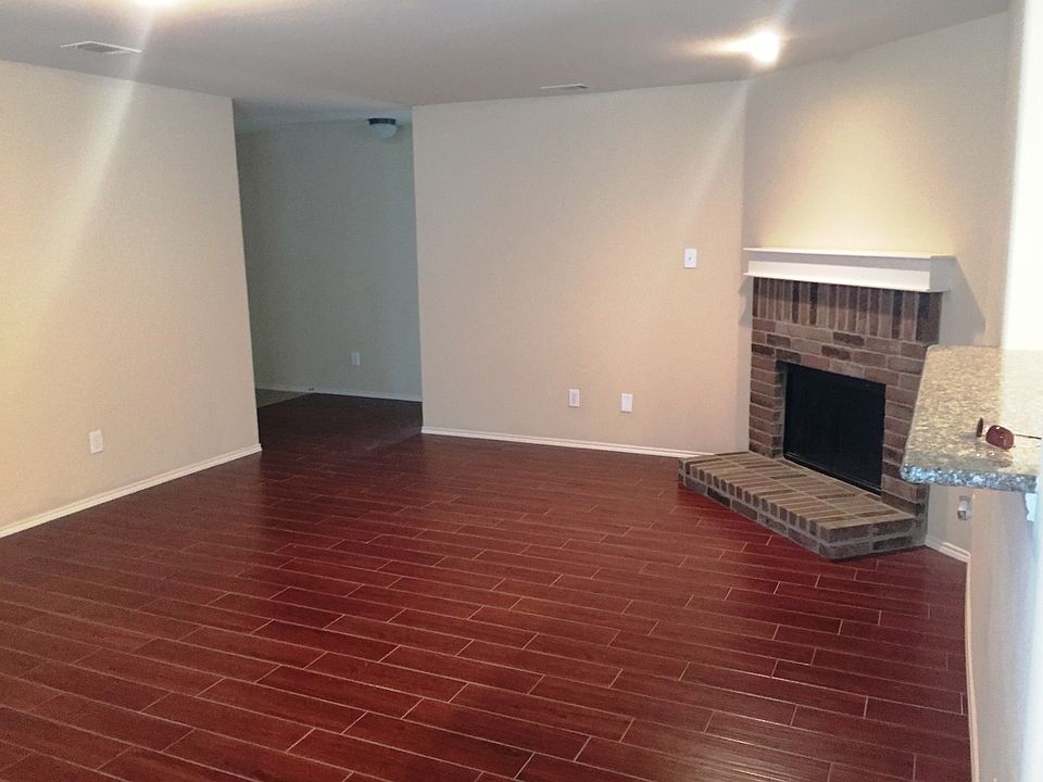 1st image of 1433 Krista Dr