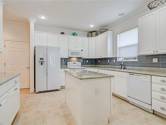 4th image of 28652 San Lucas Ln APT 101