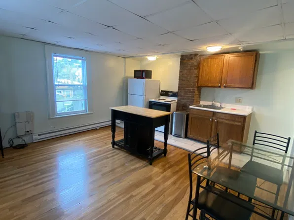(undisclosed Address), Woburn, MA 01801