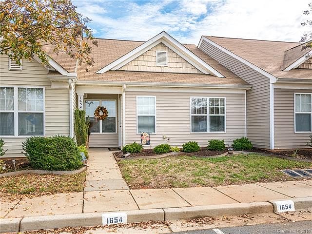 1st image of 1654 Heather Chase Dr #3