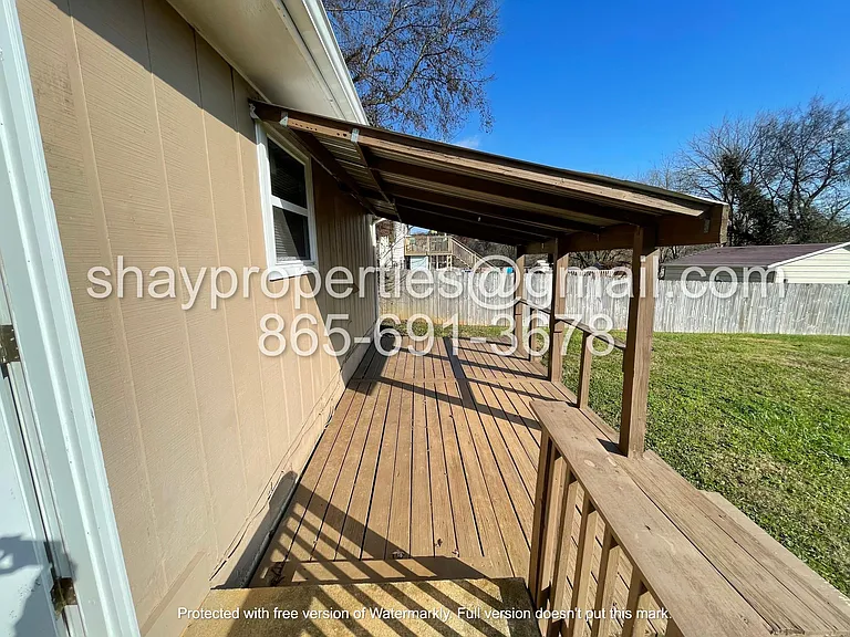 8220 Fallen Rock Dr — Photo 18
