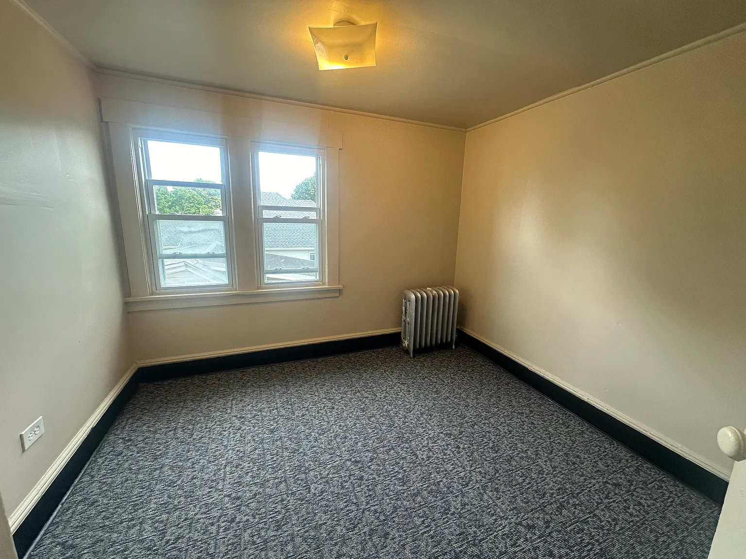 2 bed, $1,500 — Photo 2