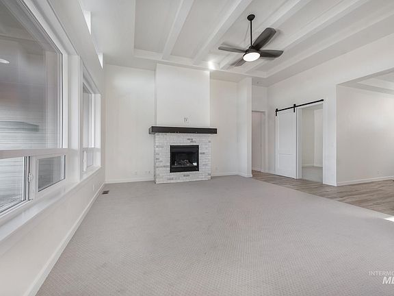 5th image of 18527 N Sweetstone Pl #632