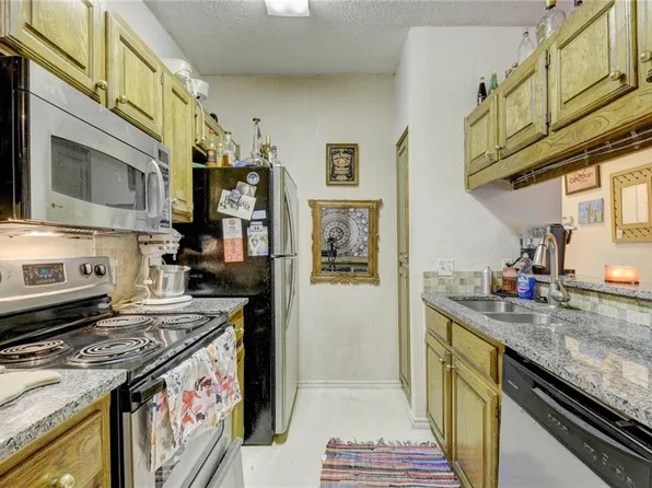 914 W 26th St, Austin, TX 78705