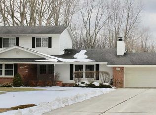 69575 Hicks Rd, Armada, MI 48005