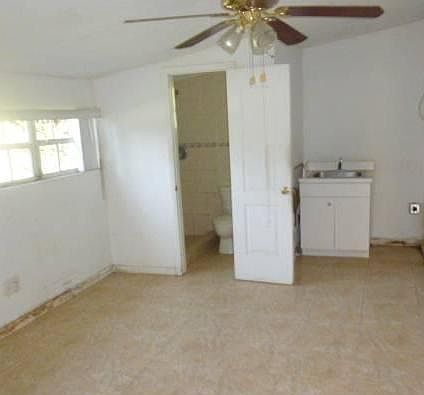 5th image of 251 NE 22nd St