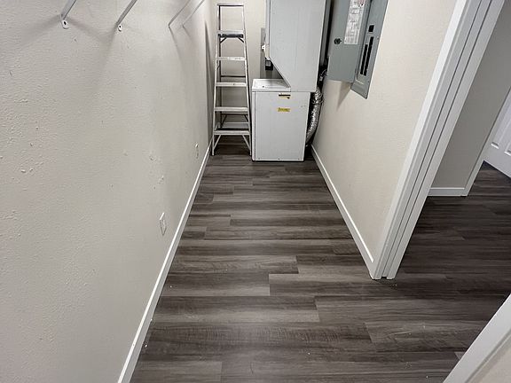5th image of 3525 Sinclair Ave Unit B