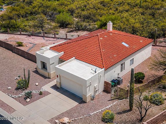 2nd image of 5335 N Canyon Rise Pl