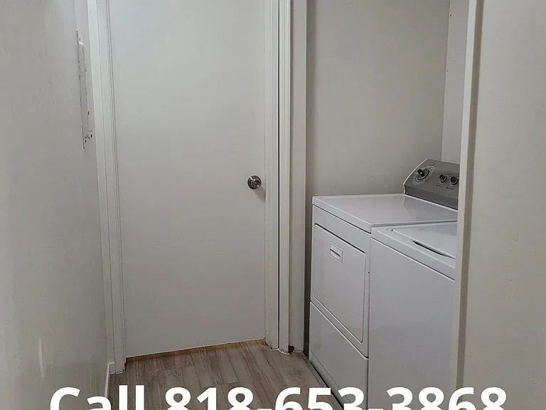 213 Universe Ave — Photo 8