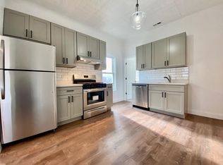 2724 S Wallace St #2F, Chicago, IL 60616