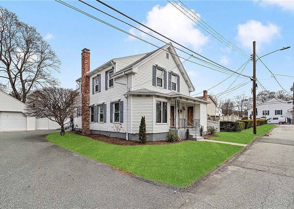 7 Adams St, Cranston, RI 02920 Zillow