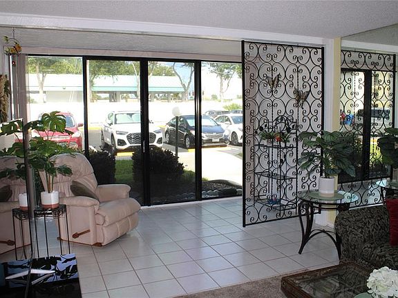 5th image of 14130 Rosemary Ln APT 1117