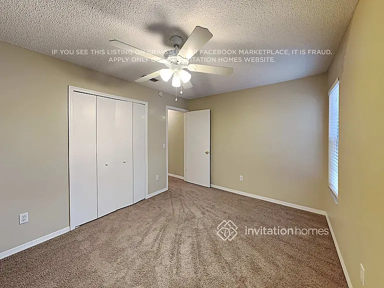 6732 Brittany Chase Ct — Photo 12
