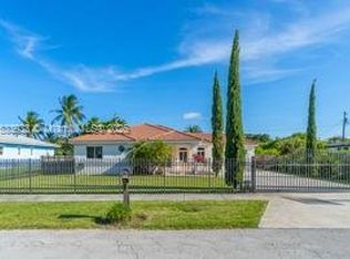 10710 SW 218th St, Miami, FL 33170
