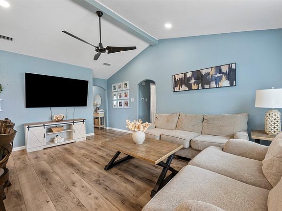 4th image of 4163 Bermuda Dr