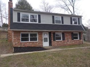 16505 Village Dr W, Upper Marlboro, MD 20772