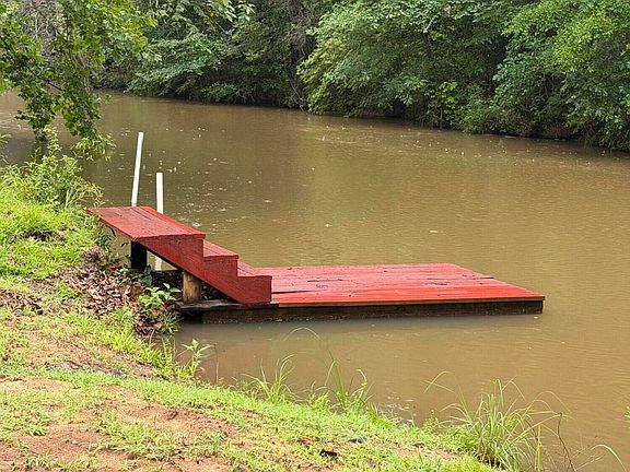 4th image of Mullican Rd