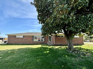 223 Cardinal Dr, McMinnville, TN 37110