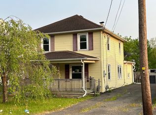113 Carl St, Endicott, NY 13760