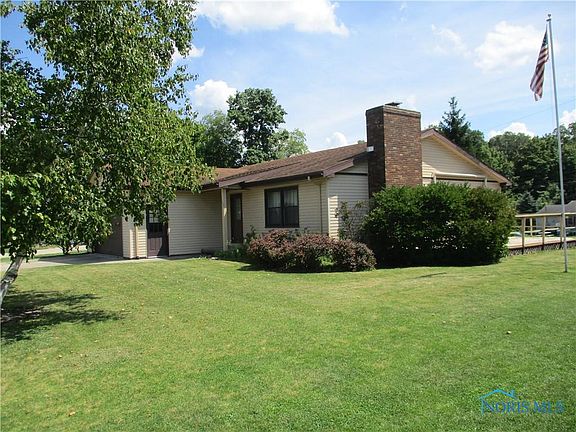 2nd image of 125 Meadowbrook Dr