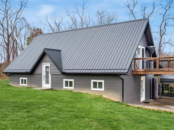 10021 W Triadelphia Rd NW, Crooksville, OH 43731