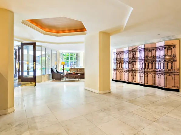 1175 York Avenue image 12 of 15