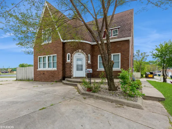 2113 E Michigan Blvd, Michigan City, IN 46360