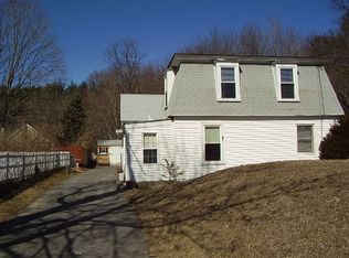 40 Brookline St, Townsend, MA 01469
