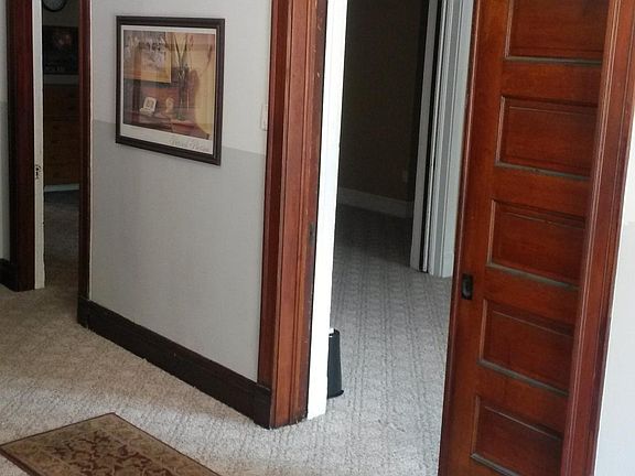 3rd image of 3461 Park Ave