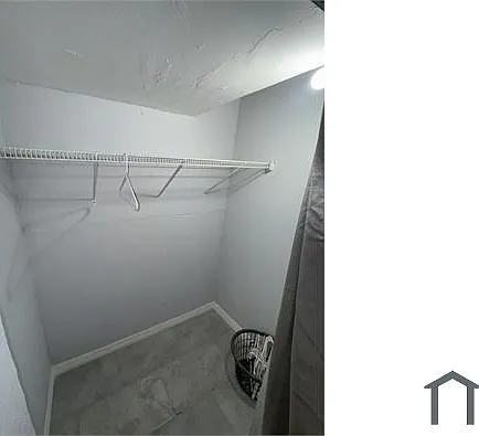 6219 SW 30th St #2 — Photo 7