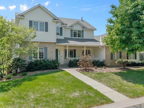 671 Heron Cir N, Oakdale, MN 55128