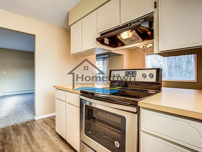 2432 & 2433 E Stowe Ct — Photo 29
