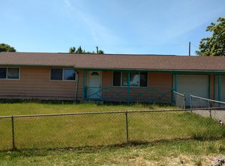 134 Madison St, Umatilla, OR 97882
