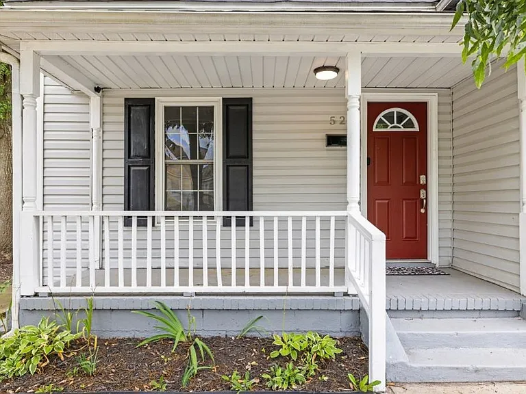 524 Branch St — Photo 13