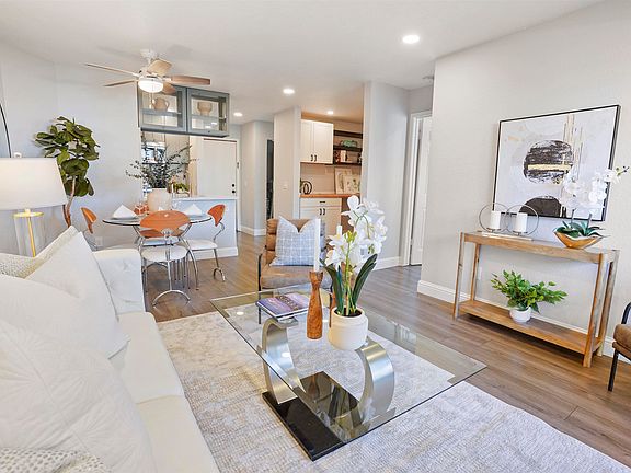 3rd image of 29300 Dixon St APT 106