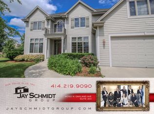 3800 Woodland Trl, Waukesha, WI