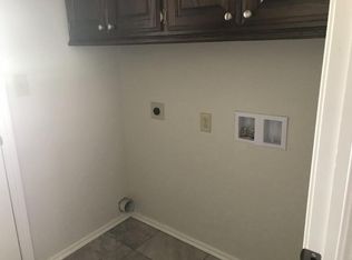 101 W F Ave #B, Cache, OK 73527