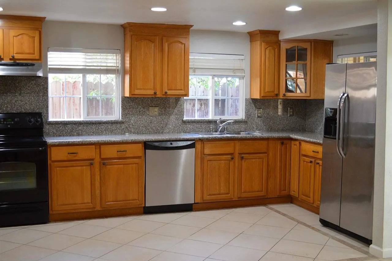 217 Mitchum Drive - 1 — Photo 4