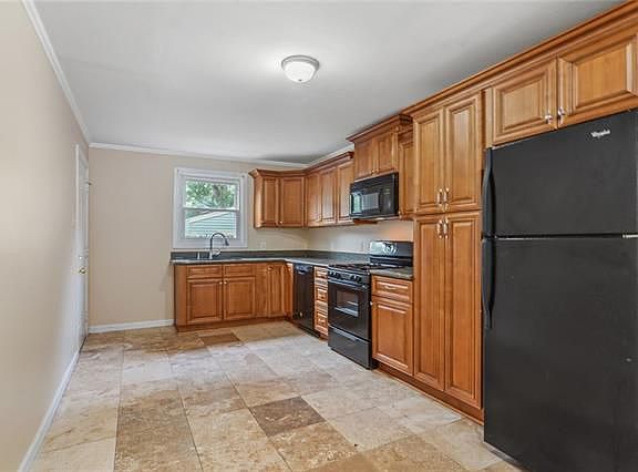 5th image of 3909 Panama Ct