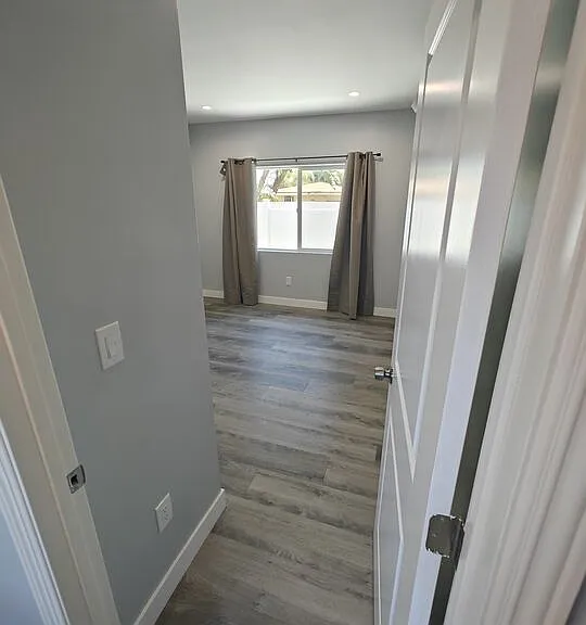 8617 Hatillo Ave — Photo 5