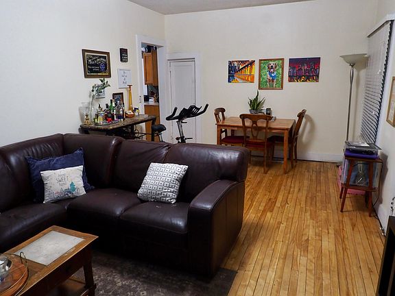 3rd image of 5809 Goodrich Ave #1