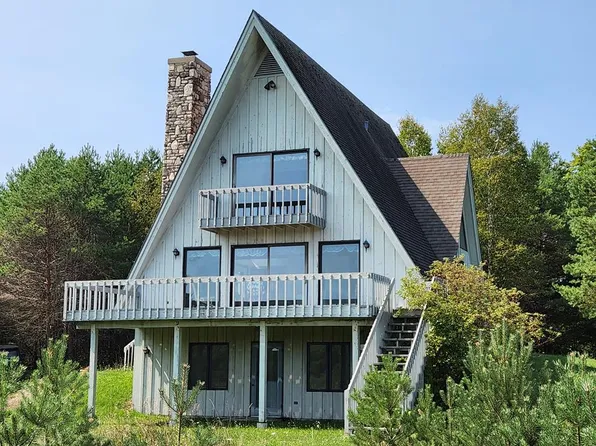 11948 Timberline Rd, Ellison Bay, WI 54210