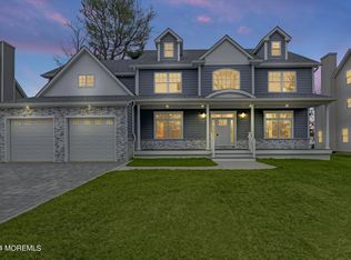 809 Naryshkin Way, Toms River, NJ