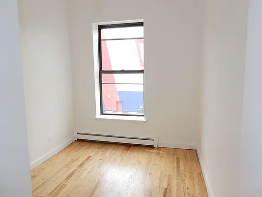 Rented by Aimee Grodanz, LREB | media 22